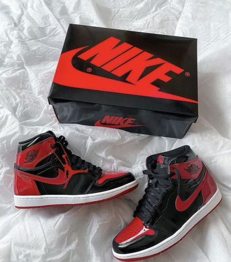NIKE Air jordan 1 bred patent semi