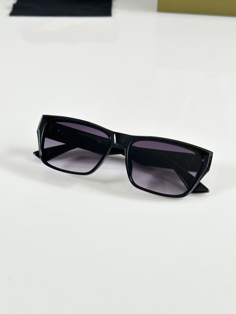 Burberry WMNS 9933
