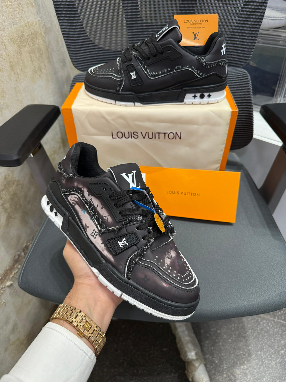 LV Trainer Sneaker - Civilist 2025