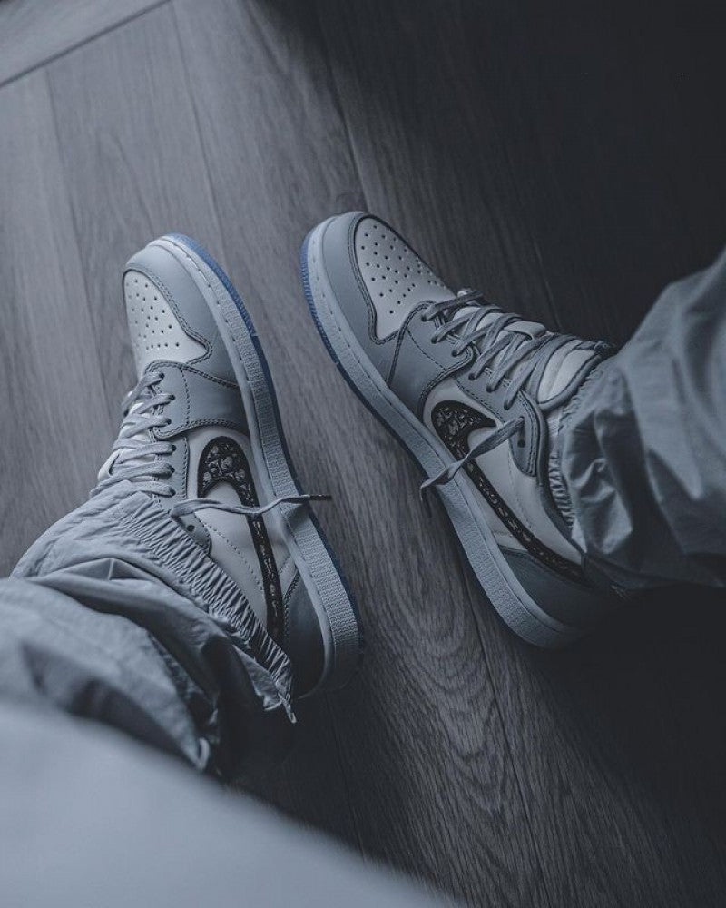 NIKE Air JORDAN RETRO 1 LOW DIORR SHORT SEMI
