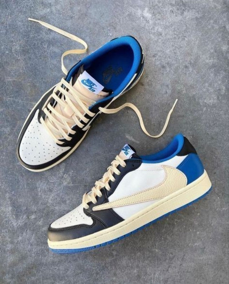 Air Jordan RETRO 1 X TRAVIS SCOTT FRAGMENT SEMI
