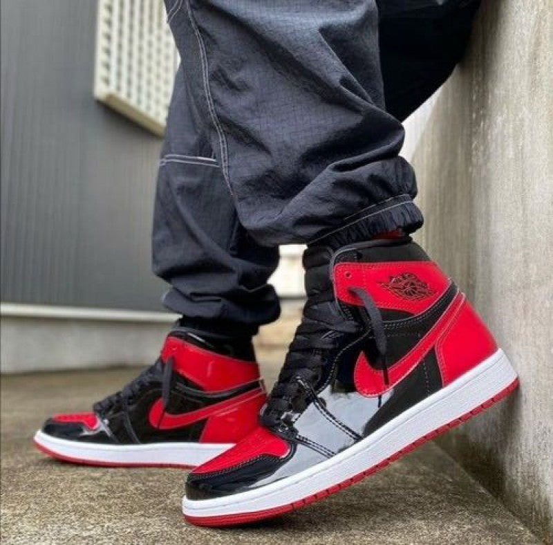 NIKE Air jordan 1 bred patent semi